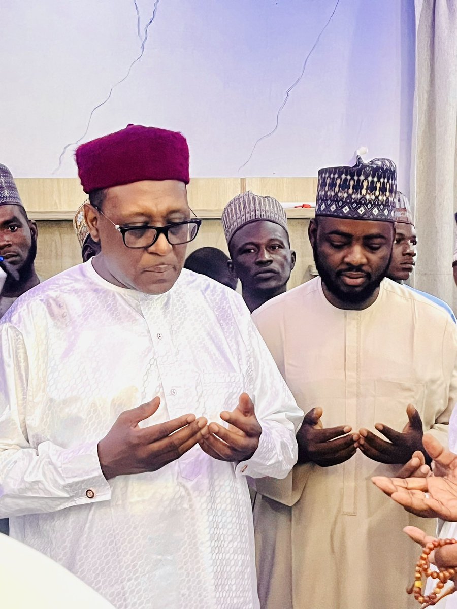 aumarharuna's tweet image. TGIF with the Honourable minister of health &amp;amp; social welfare FMoH Nigeria! Prof. Muhammad Ali Pate