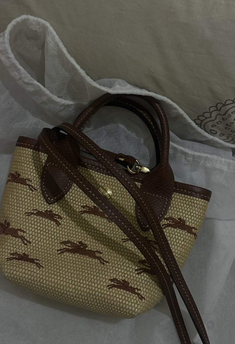 happywife𓍯𓂃 tweet media