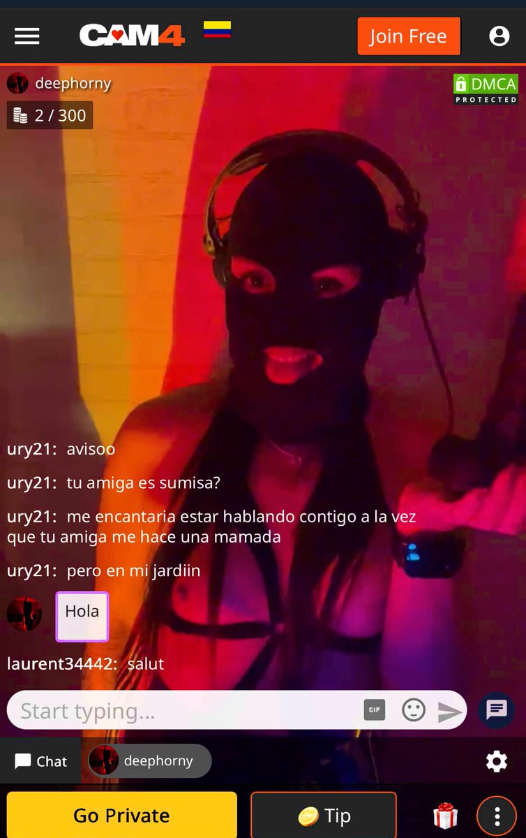 Ayer jugando y transmitiendo con una amiga vainilla 🍦Nos divertimos demasiado, hoy tal vez nos veamos por allá 👉🏻 #CAM4 #webcam #FridayVibes