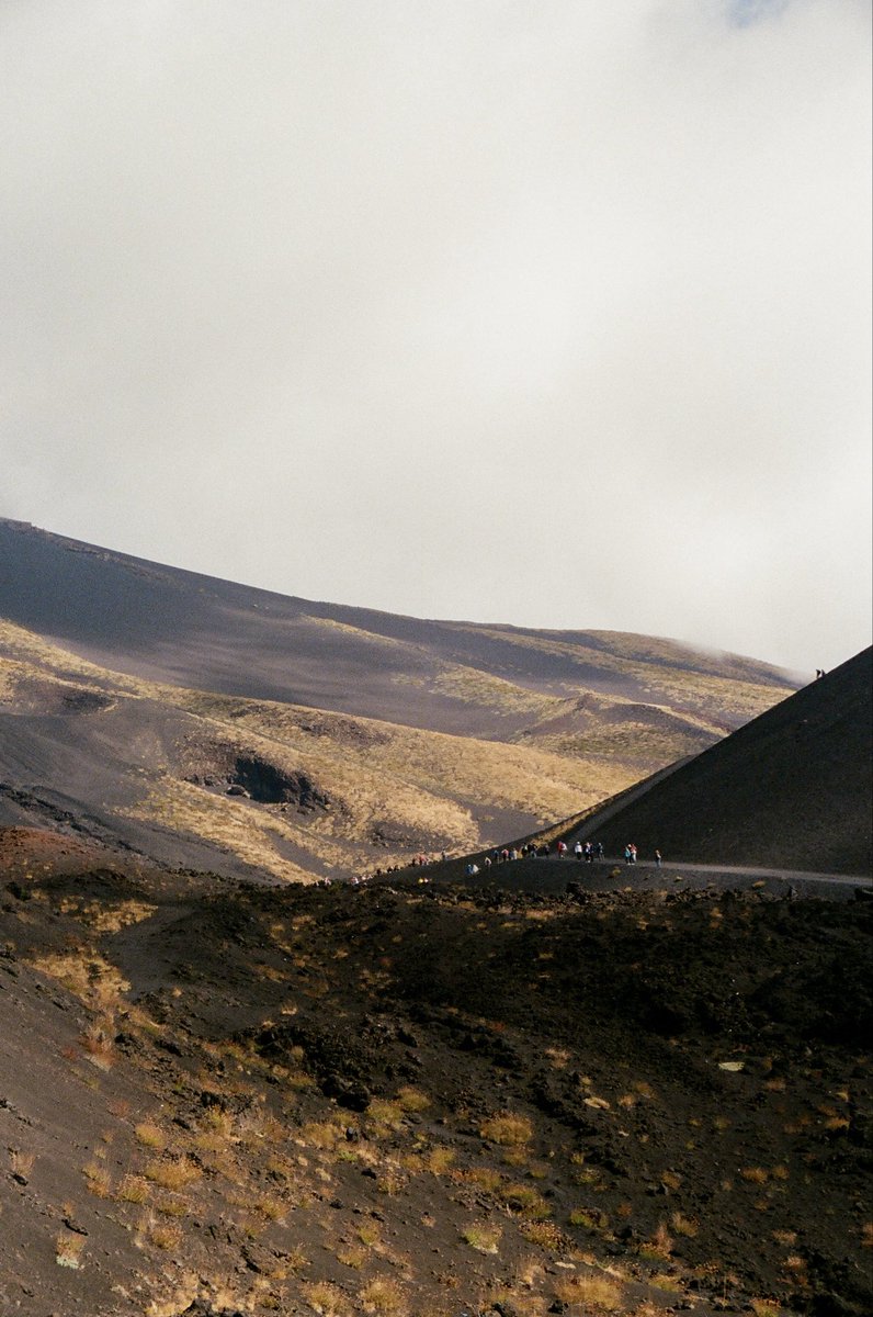 belubebibi's tweet photo. Etna analógico 
#etna
#35mm https://t.co/DIw4uU490n