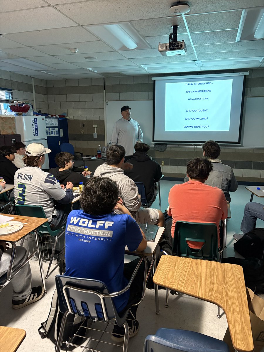 Rocklin Football tweet media