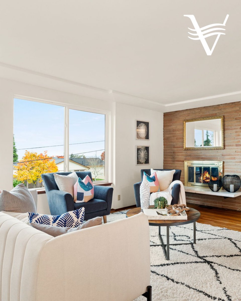 TerryVehrs's tweet photo. SOLD | Edmonds 🏡
22039 98th Pl W

Another successful closing and happy clients all around. Strategy, preparation, and execution matter.

#JustSold #EdmondsRealEstate #PNWHomes #RealEstateSuccess #HappyClients #TerryVehrsRealEstate #VehrsGroupRealEstate https://t.co/N0b4zWcsqa