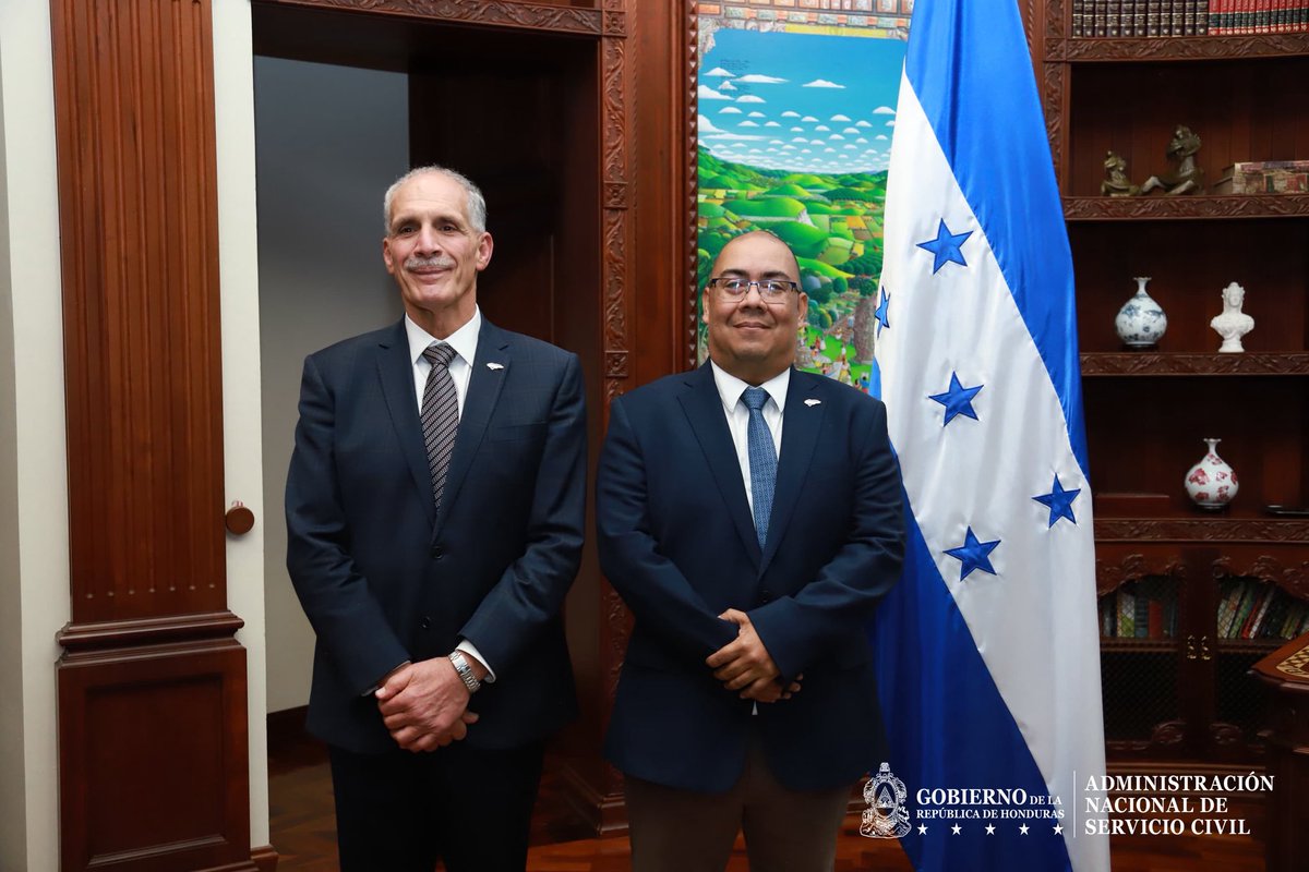 En áreas estratégicas el Gobierno del presidente Nasry Juan Asfura Zablah, designó a Horus Velasquez Irias como el nuevo Subsecretario de la Administración Nacional de Servicio Civil (ANSEC), con el compromiso de garantizar el cumplimiento de la ley y modernizar la administración