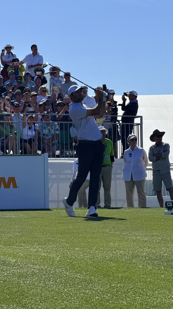 GOLF.com tweet media