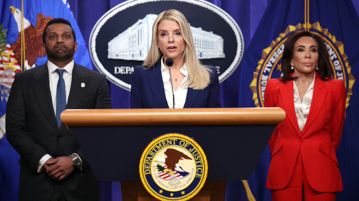 breaking_nest's tweet photo. Historic Case Update: US Detains Suspect in 2012 Benghazi Attack. Here’s a ready-to-post Facebook story body you can use about the U.S. arresting a key suspect in the 2012 Benghazi attack, based on the latest Department of Justice announcement.

@news @annegrondinusa @updatenews https://t.co/QYEZ85uYYA