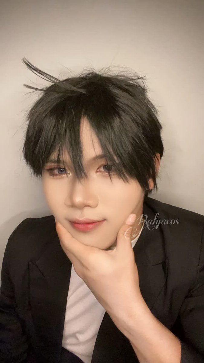 Ralya_cos's tweet photo. “Sometimes, I want to scream… but I have to stay professional.”

#hanmaru #specialcivilservant #cosplay #malewife #cosplaying https://t.co/wHQ9lBwuAG