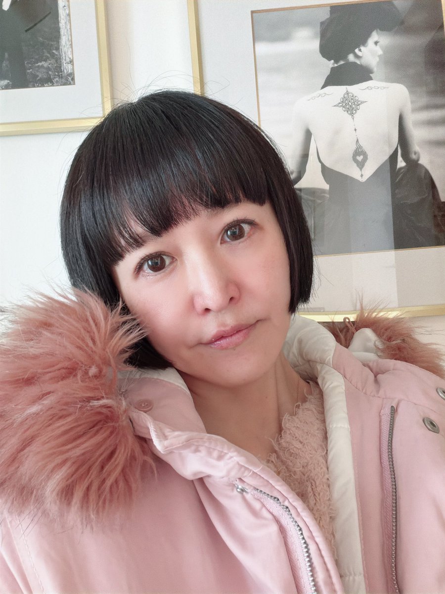 Pharmesthetic JAPANの商品をライン使いしてるんですが2ヶ月くらいで