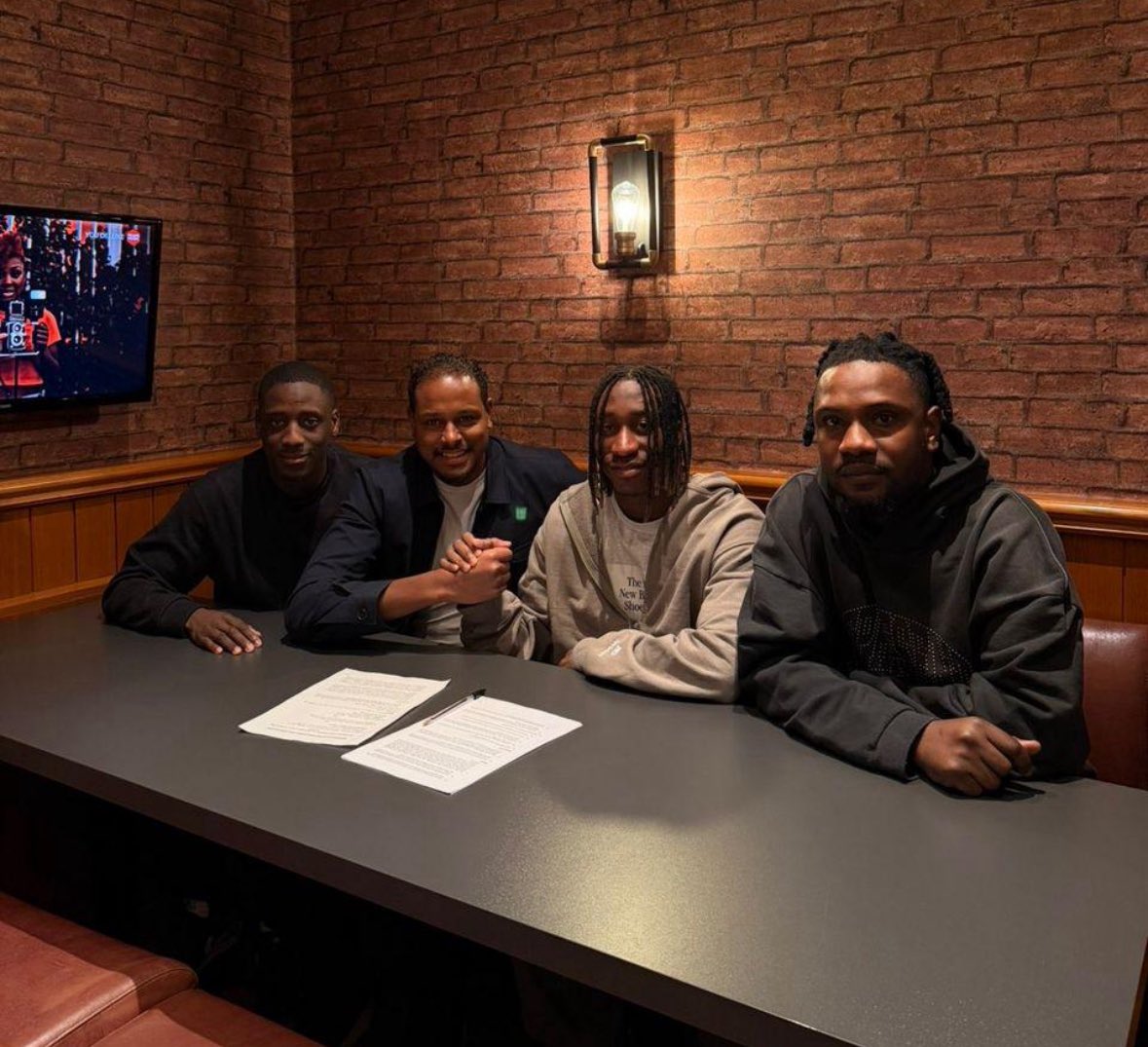 FabrizioRomano's tweet image. 🚨⭐️ RB Leipzig winger Yan Diomandé has signed today with Roc Nation Sports International as new agency.

Important decision ahead of summer transfer window with several top clubs keen.