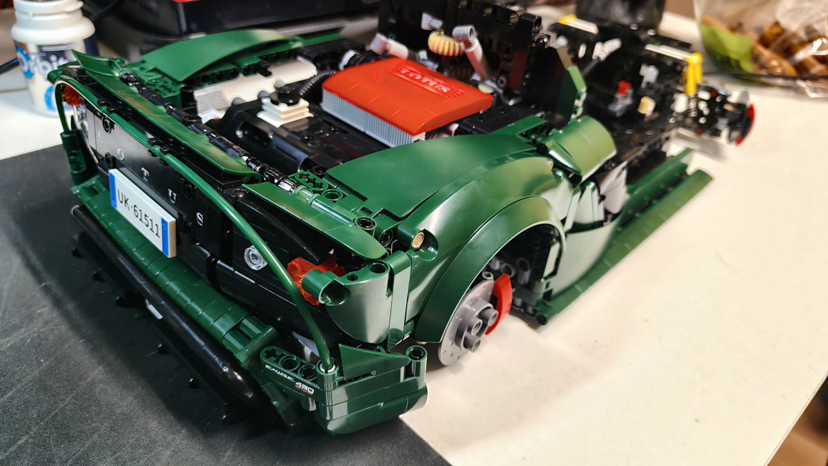 Konrado 🏎️🎮⚽️ tweet media