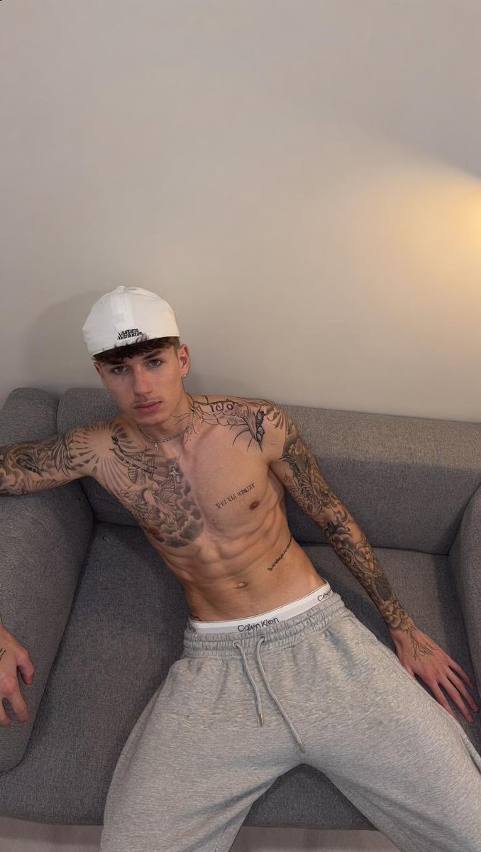 Clem 🕷️ tweet media