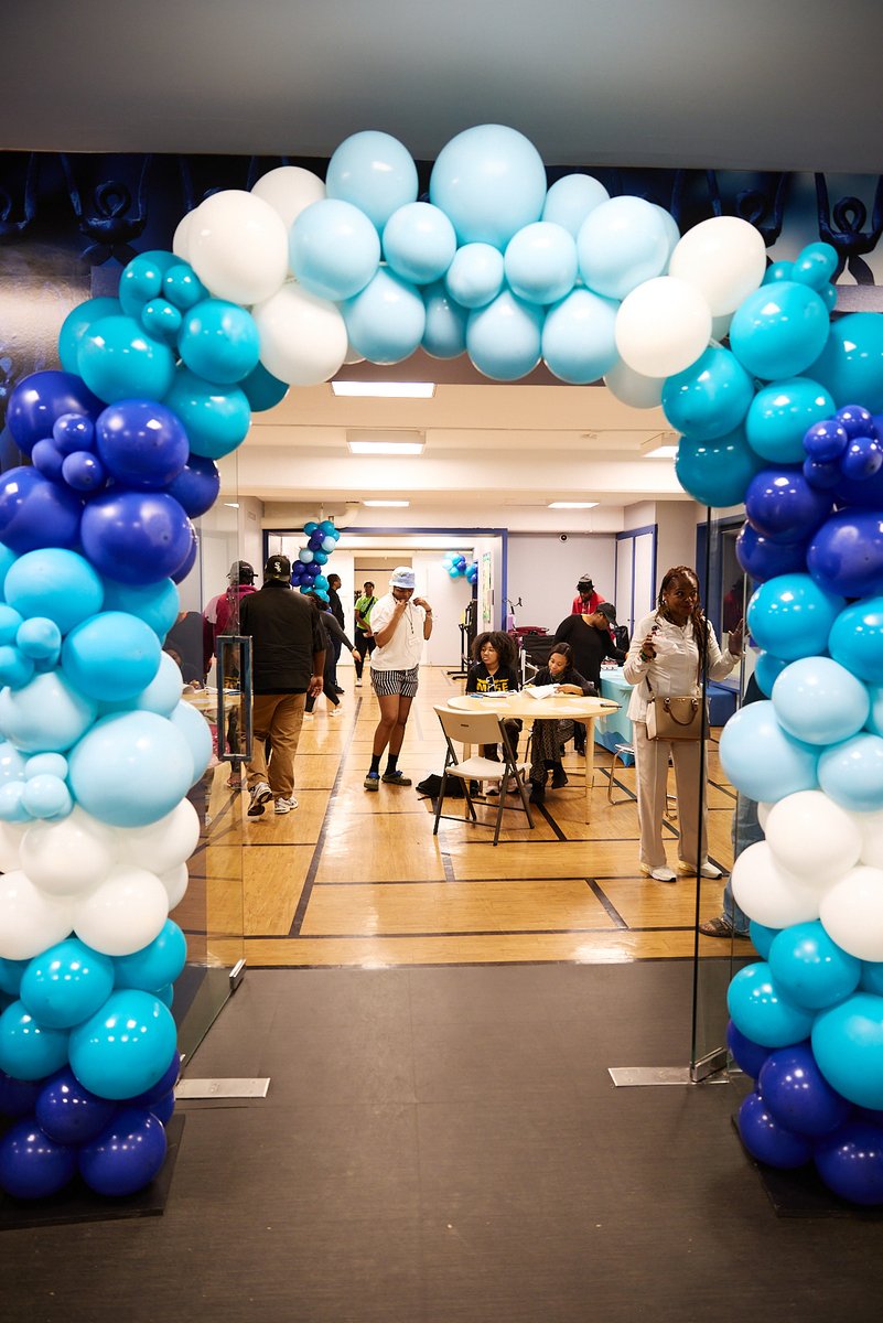 Black People Will Swim tweet media