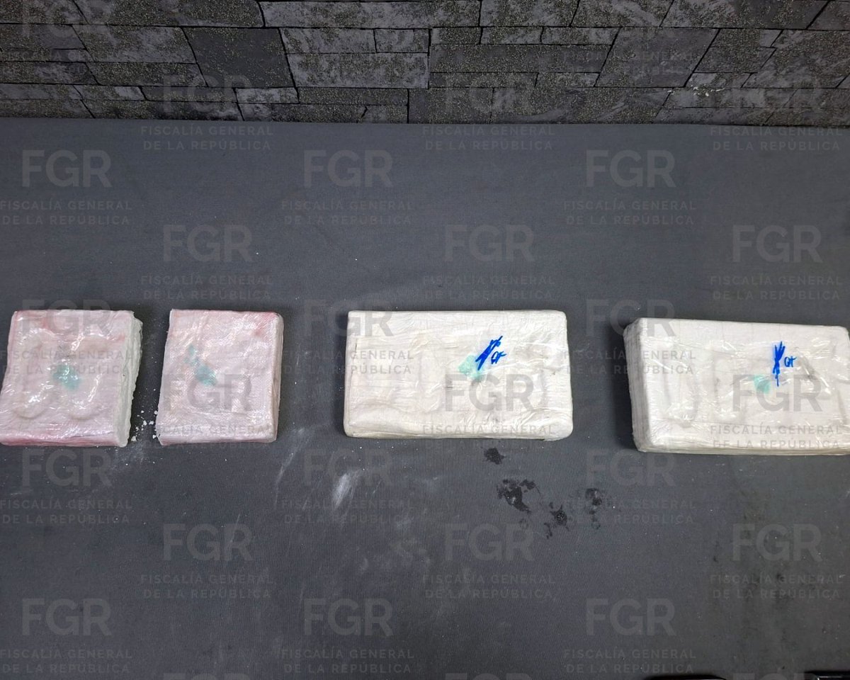 #FGR obtiene vinculación a proceso contra una persona por transportar más de cinco kilos de cocaína, en #NuevoLeón. fgr.org.mx/es/FGR/Estatal…