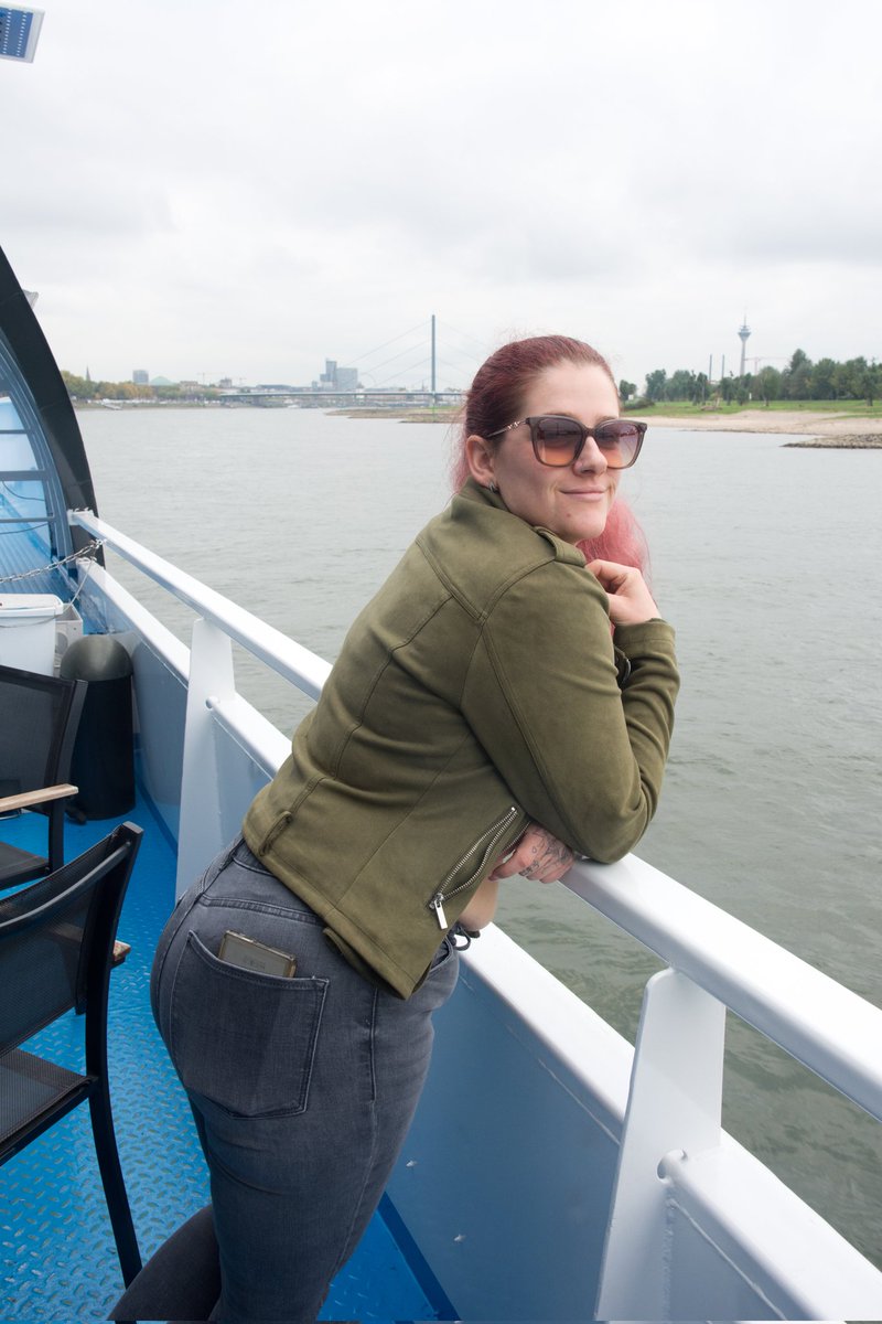 drivingthumb's tweet photo. Dear everyone,
The amazing @GoddessMelissa9  has lost her account here on X.
If you want to contact her, you can visit her website https://t.co/zoqZr3Cg22
Or whatsapp her on number +31642936939
Also she has an account on Bluesky:
https://t.co/KW9Lol7Jyp
As we speak Melissa is working to recover her account.