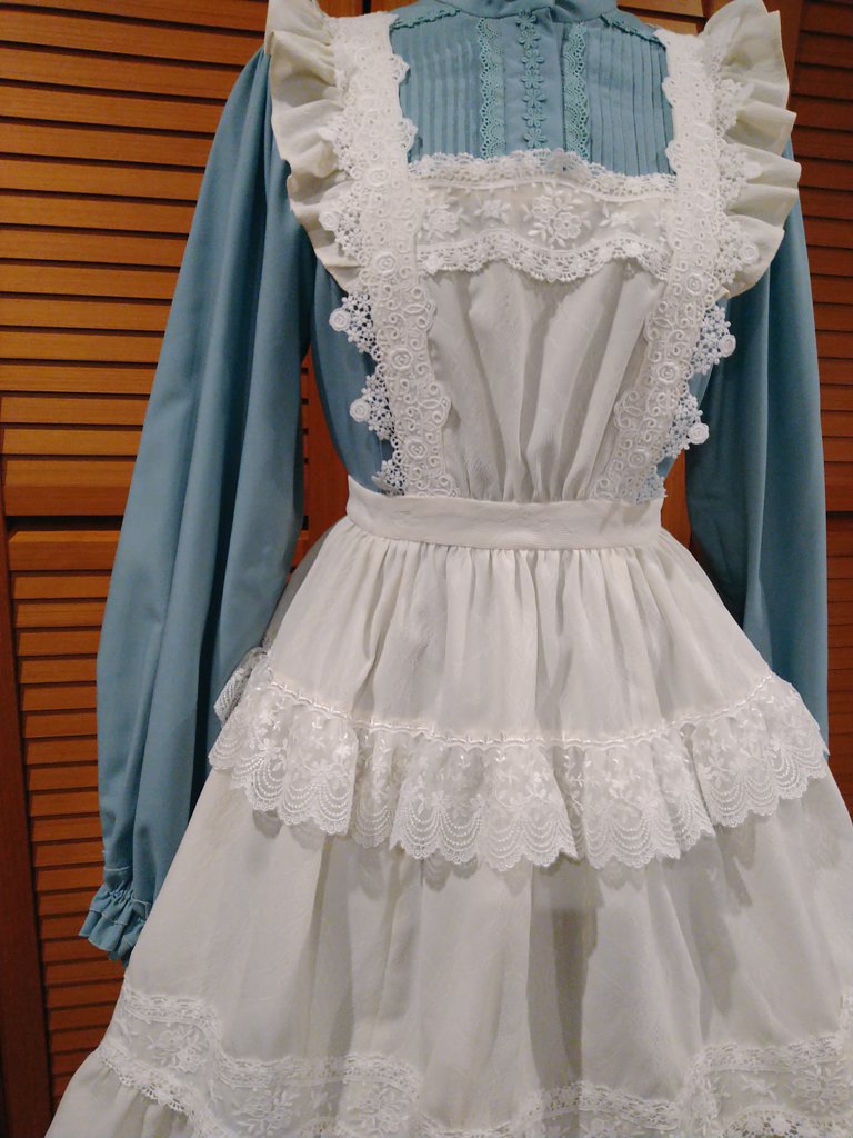 Rosalie de chambre tweet media