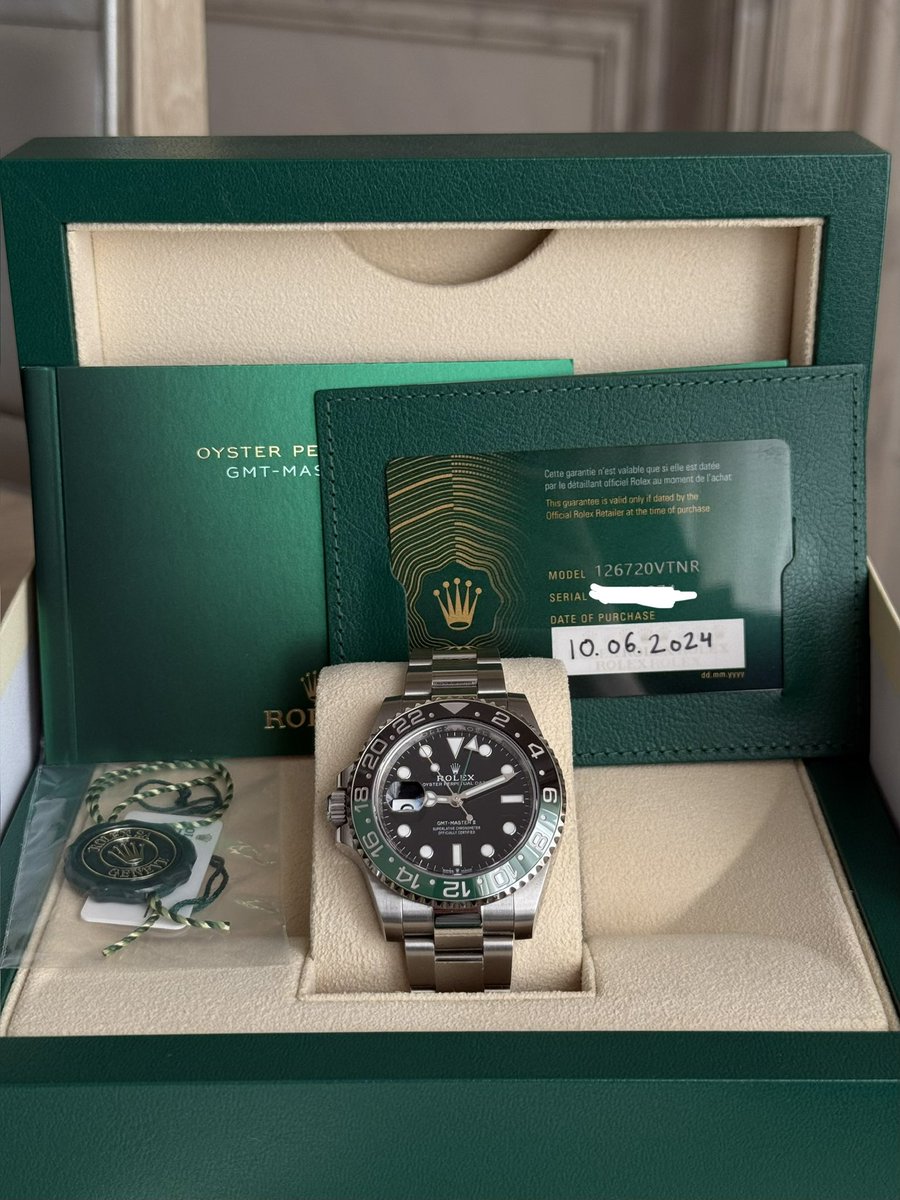 CryptoZemer's tweet photo. Market is back up, here’s a deal for you guys

2024 126720VTNR “Sprite” - Complete Set

Zemer’s Price: $15,850 https://t.co/hJdjI5lmjl