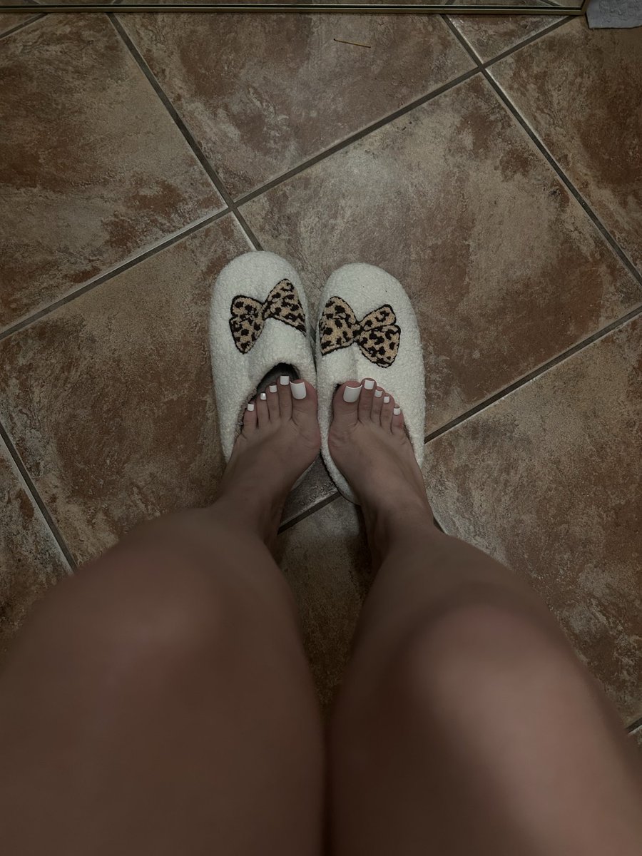 Me los chupas? 😍

Roy Barreras Jairo Castellamos Trump