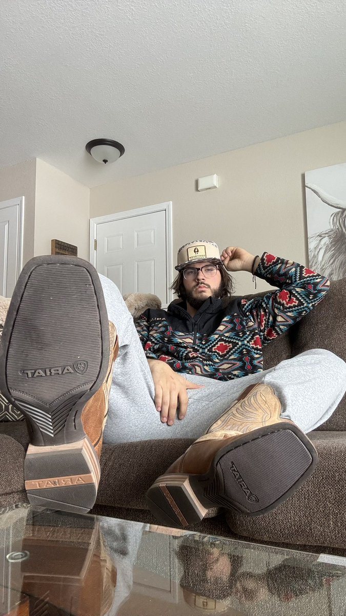 dom_corb1k tweet media