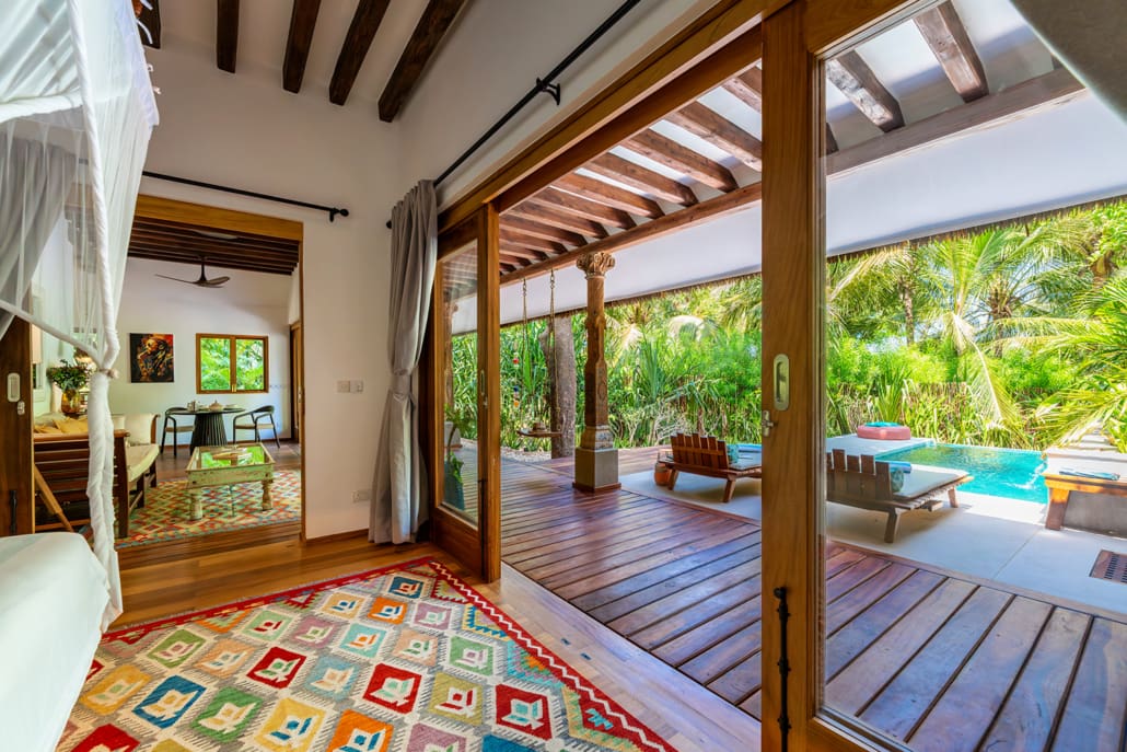 PerfectSafariz's tweet photo. If your idea of luxury is space, privacy and the ocean at your doorstep -this one's for you. 
A hand picked one-bedroom beach suite in Diani, steps from the sand. https://t.co/ms6pPFrbGc