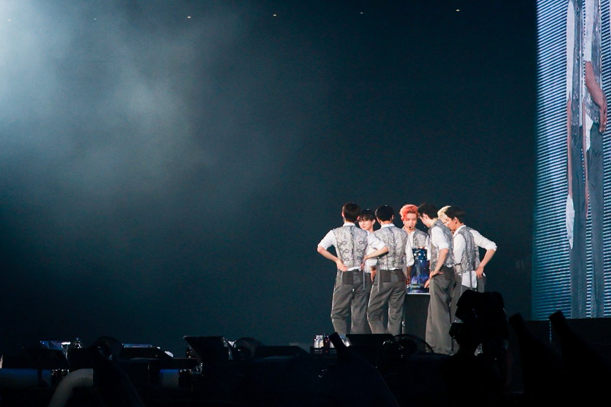 Wusunghoon's tweet photo. The new trailer is a literal time machine to that historic stadium night. Every drop of sweat and every smile was caught on film perfectly. A beautiful gift from ENHYPEN to ENGENE that you definitely shouldn't miss! https://t.co/2Oz2eUBgeY