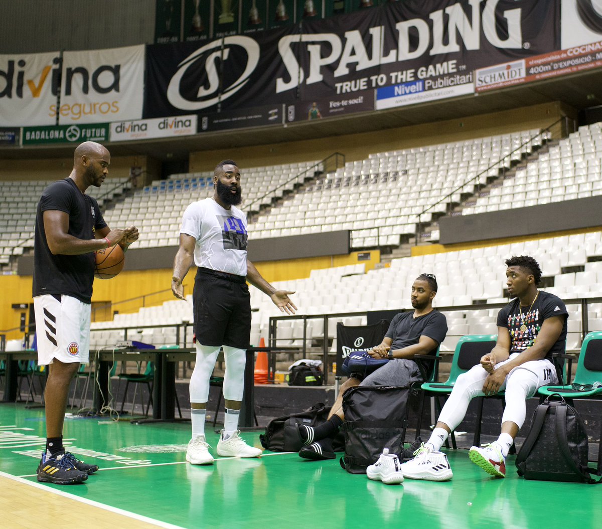 JHarden13's tweet image. “it all comes full circle” #Uno