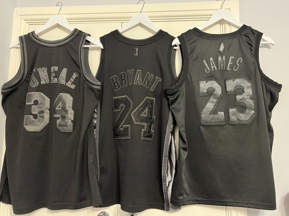 karlv75's tweet photo. To complete the trio - Kobe picked up from @NLootin this week to join the LBJ from @Atthebuzzer_UK and a personally sourced Shaq. #Lakers #LakersNation https://t.co/VvW025D9t7