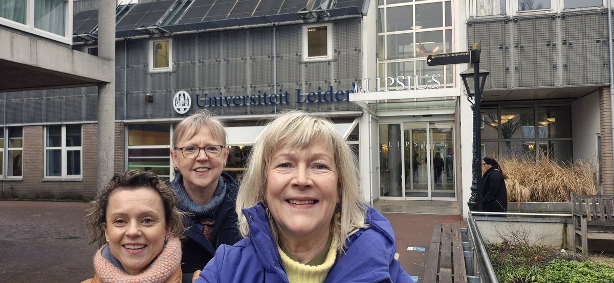 AnDeMoor's tweet photo. Interessante inzichten op de #NACV-dag in Leiden over academisch schrijven (en GenAI) in het hoger onderwijs. #teamprofessionalisering #taalbewustlesgeven @taalunie @taaltijger @CVOotje @careljansen @MichielWils https://t.co/IIOY5g4XGu https://t.co/AWTMupeIhy