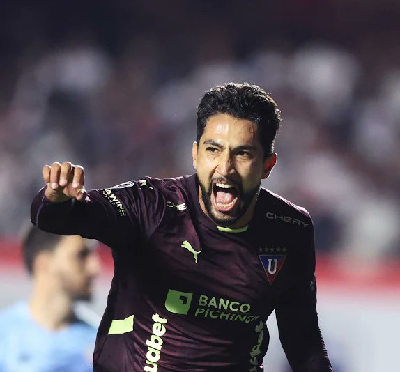 JayMorenodj's tweet photo. 🗣️ Respuesta del representante de Jeison Medina: @AmericadeCali  solo realizó una consulta en su momento. Por ahora no existe ninguna oferta formal por parte del conjunto escarlata. A Medina le encantaría llegar al América.

 todo es cuestión de gestión. https://t.co/E4K5flNRMI