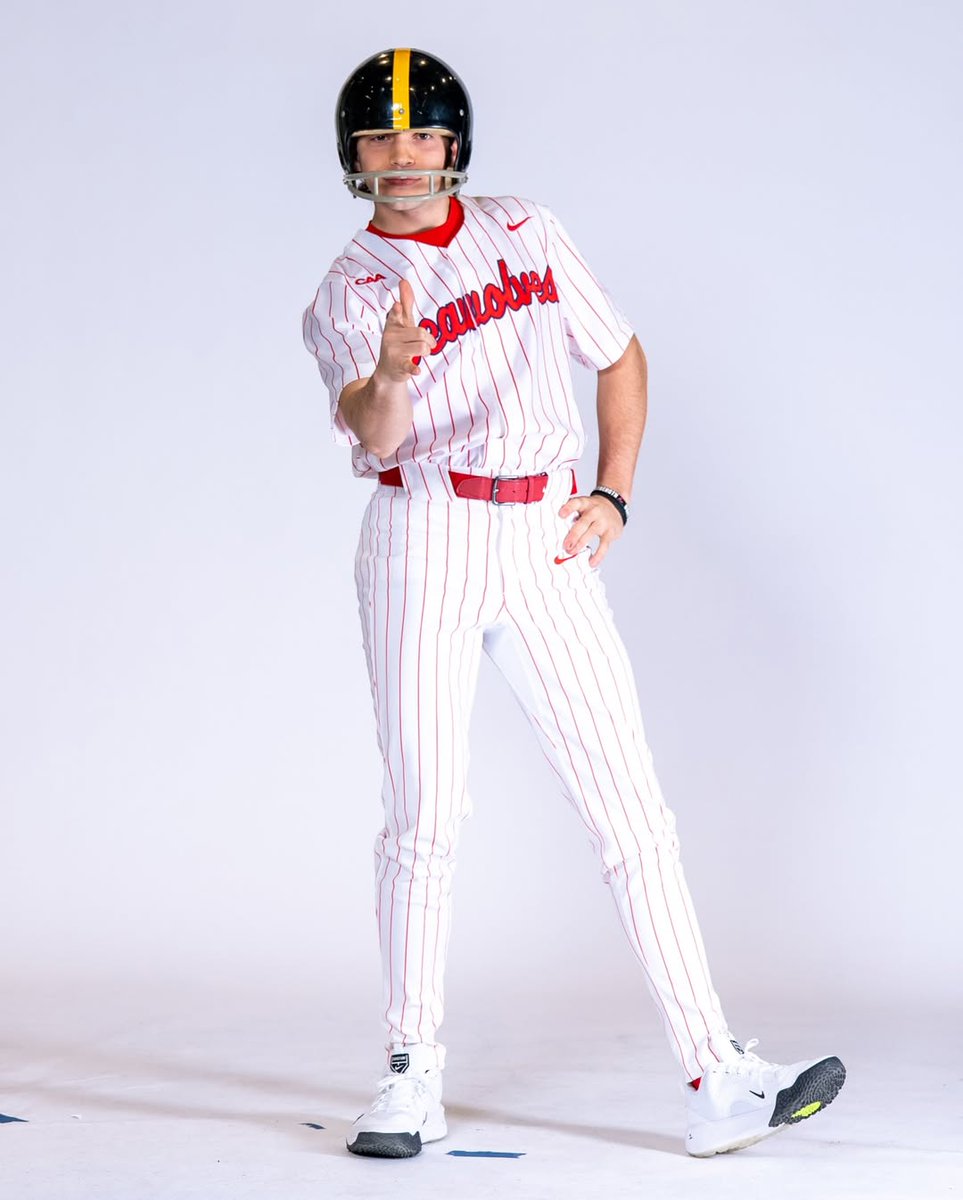 No Context Uniform Reveals tweet media