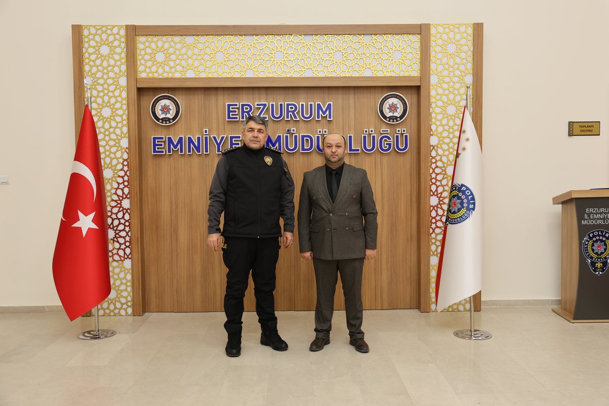 Basın İlan Kurumu Erzurum Bölge Müdürü Ali AKTAŞ, İl Emniyet Müdürümüz Sayın Onur KARABURUN’u makamında ziyaret etti.