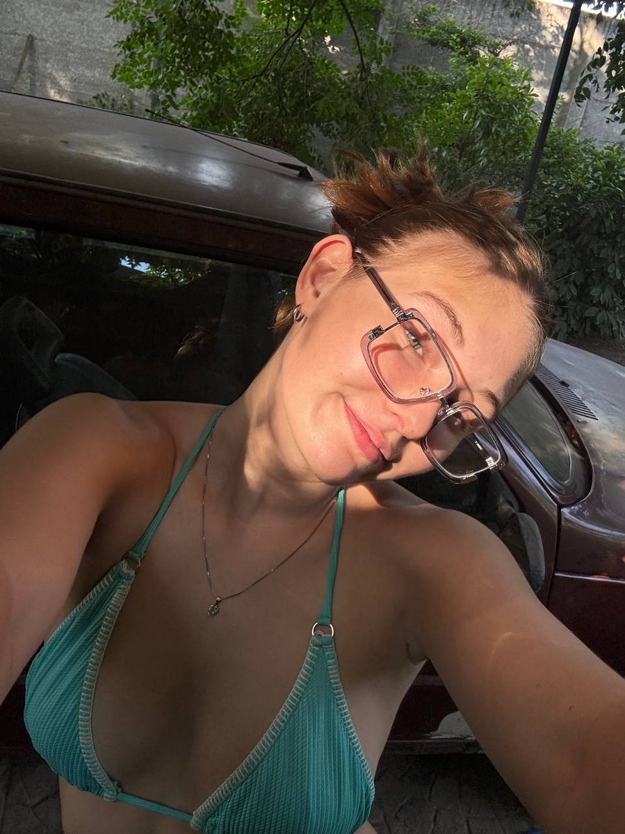 FranJoa's tweet photo. Can my slut become the bop of the day? 

I believe Francesca can be for at least a week

#bop #slut #blonde #latina #Argentina https://t.co/y4mYPYazxt