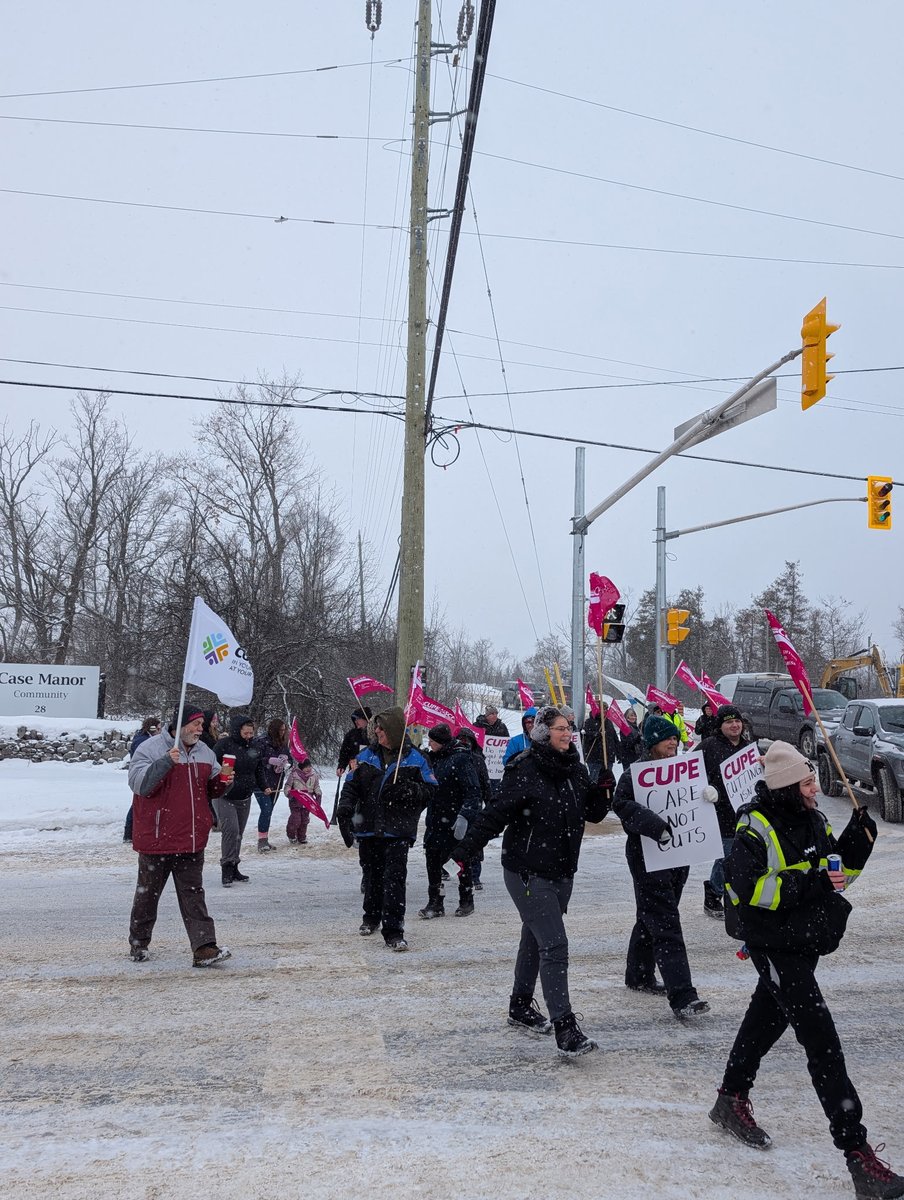CUPEOntario's tweet photo. Today, workers at Case Manor in Bobcaygeon, represented by CUPE 3204 stood up for the seniors at Case Manor who deserve dignity, care, and stability, not cuts. ✊🏽📢

Cutting hours means fewer hands on deck, less time for personal care, and increased strain on an already stretched workforce. It means seniors losing access to the supports that allow them to live safely and with dignity in their own community.

This is a choice, and it’s the wrong one.

Visit https://t.co/LTbPL3FvjZ to send a message directly to Sienna Living’s management demanding they cancel the cuts, protect hours of work, and invest in the care seniors deserve.

When we stand up for care workers, we stand up for seniors. Let’s protect both.