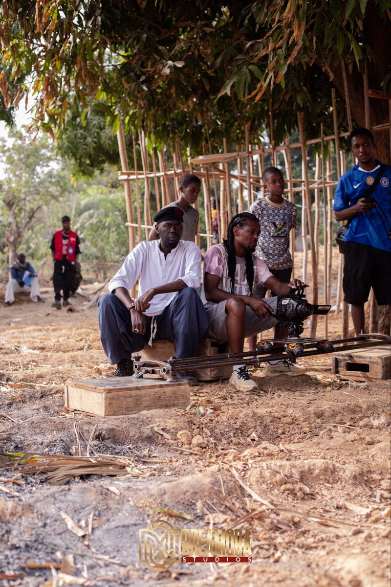 DreamoraStudios's tweet photo. #DUHUCOMINGSOON🔥
Directed by David Silver
Produced by Benjamin Bulus
A Film By Dreamora Studios.
#DUHU
#AfricanCinema
#NigerianFilm
#BehindTheScenes
#FilmInProduction
#StoriesThatMatter
#CinemaWithPurpose
#DreamoraStudios https://t.co/Uyku6DE0xv