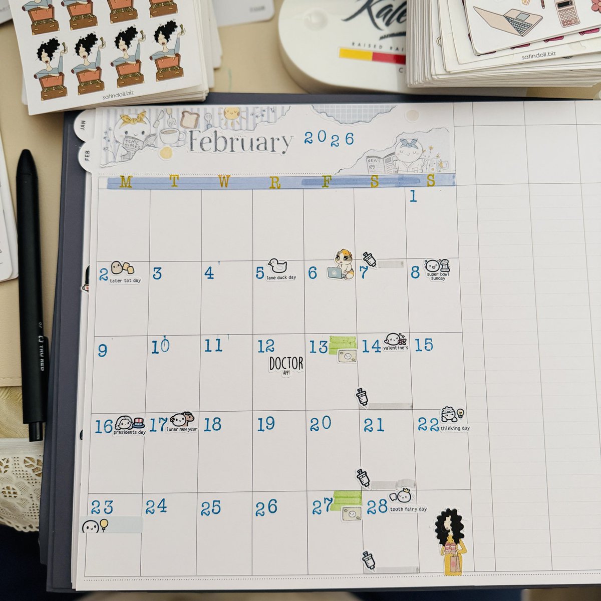 thetthinks's tweet photo. My February monthly layout — simple, calm, and quietly beautiful 🤍

#plannercommunity #ilovetoplan #satindollco https://t.co/6E3zr4ICGO
