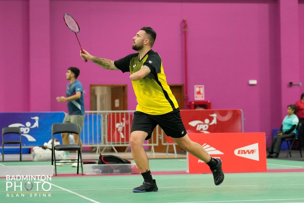 CB_ATHLOS's tweet photo. 🌏Mañá da comezo en 📍Manama (Bahrain 🇧🇭) o Campionato do Mundo de Parabádminton! 🏸

Manuel G Rosendo representará ao club e ao noso país nas modalidades SU5 de individual e dobres!

Moita sorte a toda a expedición española 🇪🇸! 

🔗: https://t.co/B8iK4GhAwS

#LUMEEE 🔥
🖤🤍❤️ https://t.co/DUKx0UWkhH