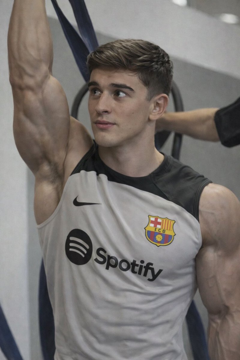 Stan Base tweet media