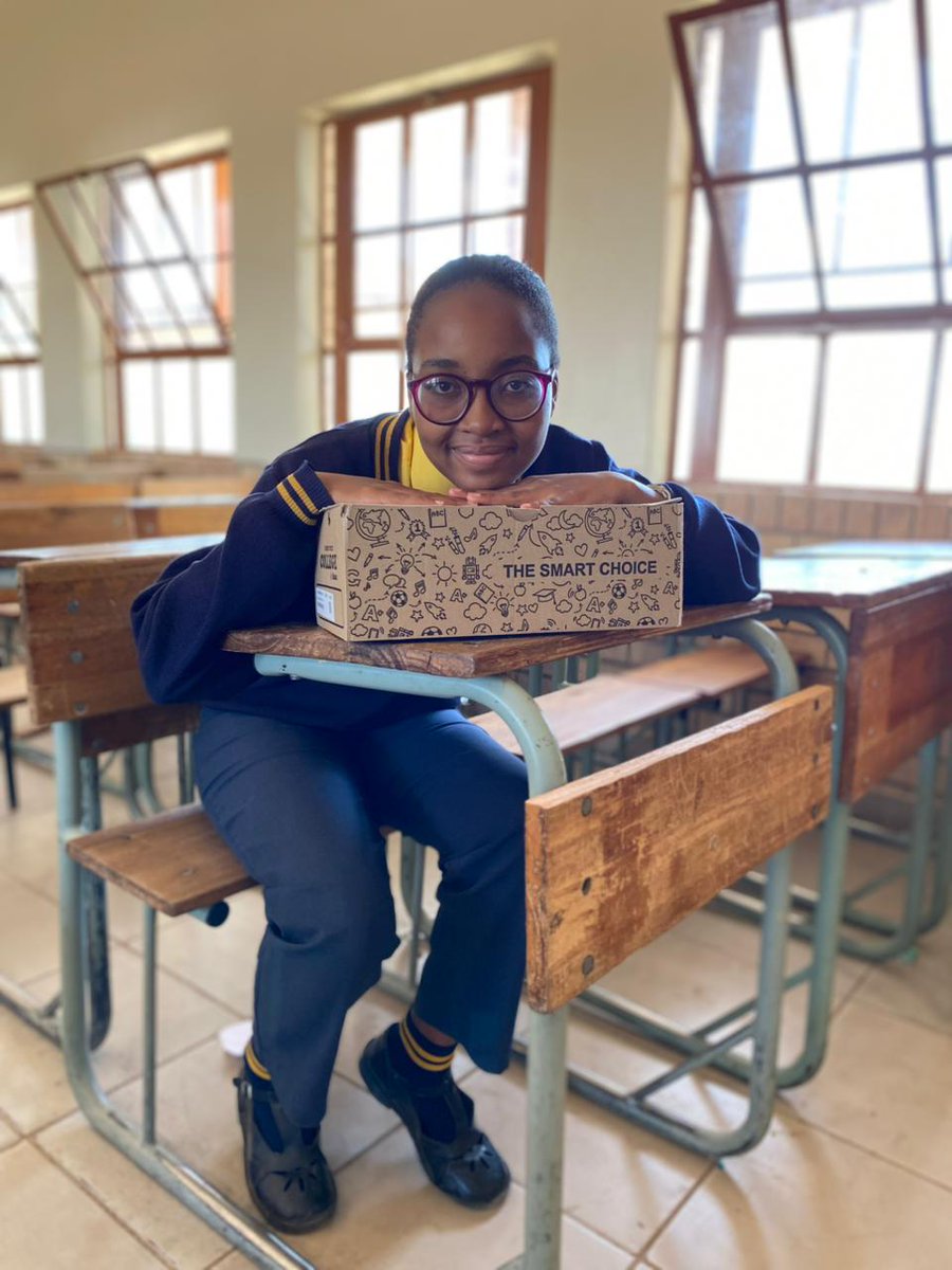 Hollywood Foundation tweet media