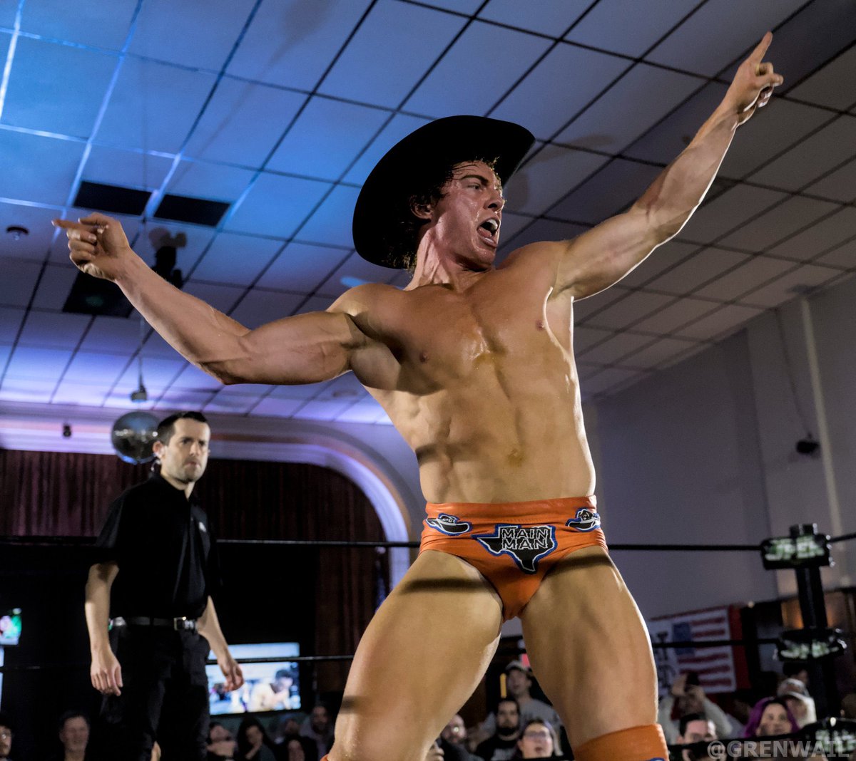 Tomorrow <a href="/TheOfficialROW/">Reality of Wrestling</a> I battle for the ROW Texas Heavyweight Championship! 

Texas, specifically Dallas, shaped me into The Main Man… it’s only right that I add that belt to the list alongside my Nightmare Factory Heavyweight Championship

That’s Main Man Energy ⚡️