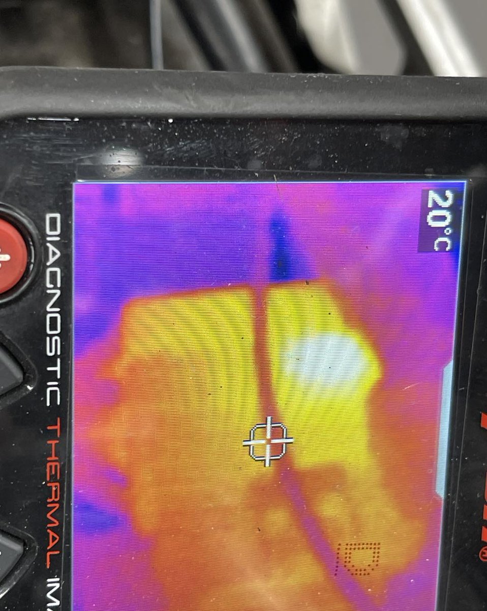 DrTepi's tweet image. Not the winter hot spot I was hoping for.  #Fried 

#doncastermotorcycles #motorcycles #motorcycle #biker #bikers #drtepi #motorcyclemechanic #motorcycleworkshop #mechanic #doncasterisgreat #doncaster #motorcycleshop #diaryofamotorcyclemechanic
