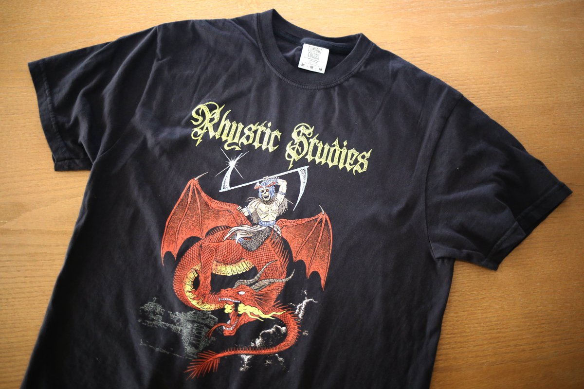 RhysticStudies's tweet photo. The Rhystic Studies Big-Ass Dragon Tee 🐉

Preorder now:
https://t.co/UgFflb14Uk

More info:
https://t.co/pSV2XguUSr https://t.co/xeqLsPK2Kf