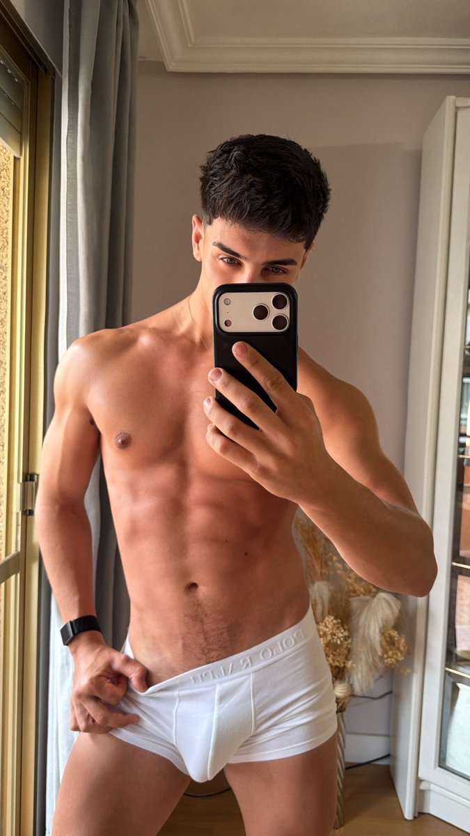 Adrian lopez tweet media