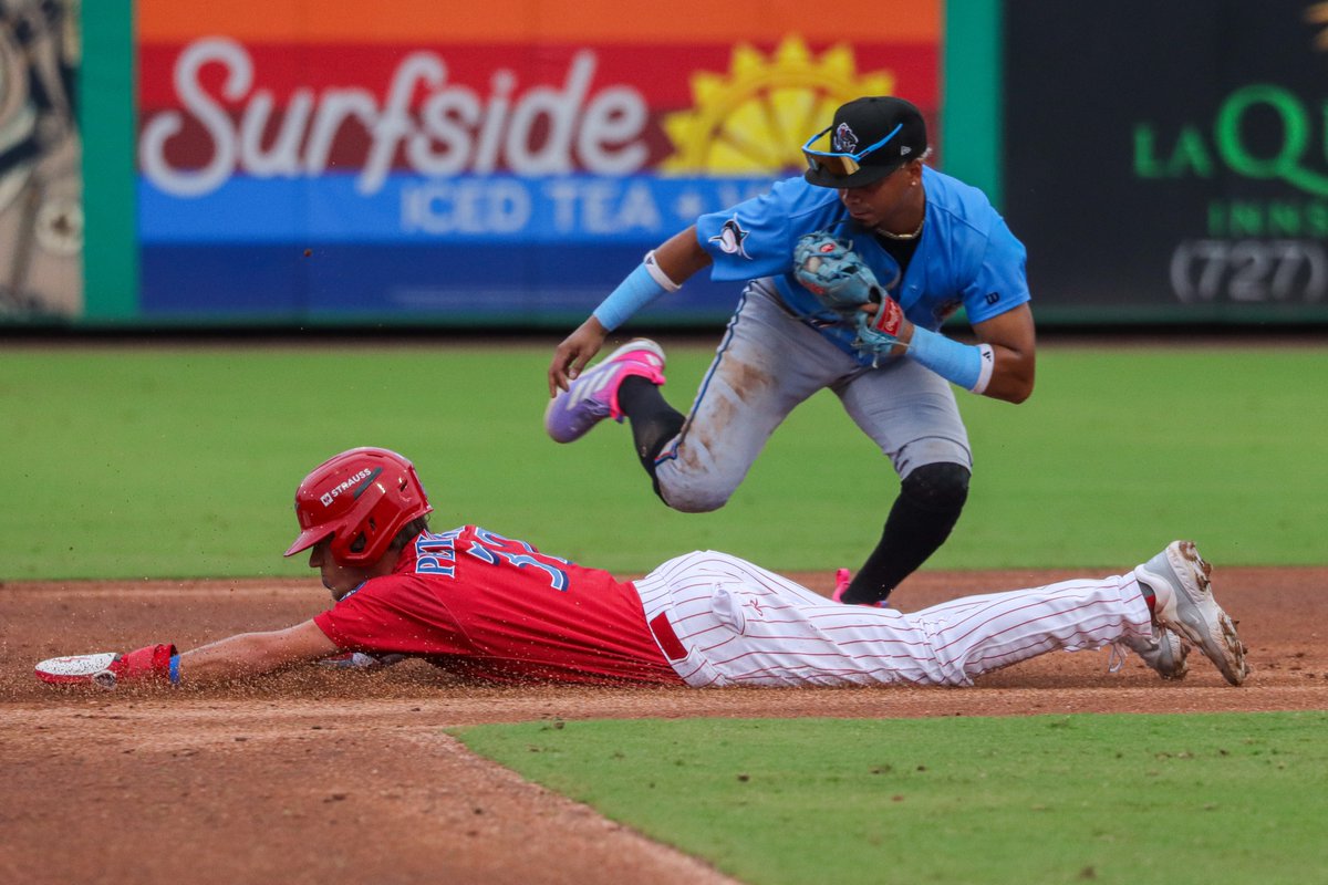Broadcaster Josh Sperber dives into the debuts of non-drafted free agents Nathan Humphreys, Jonathan Hogart, and Tyler Pettorini, who began their careers in Clearwater last season 🦈

For the story, visit milb.com/clearwater/new…