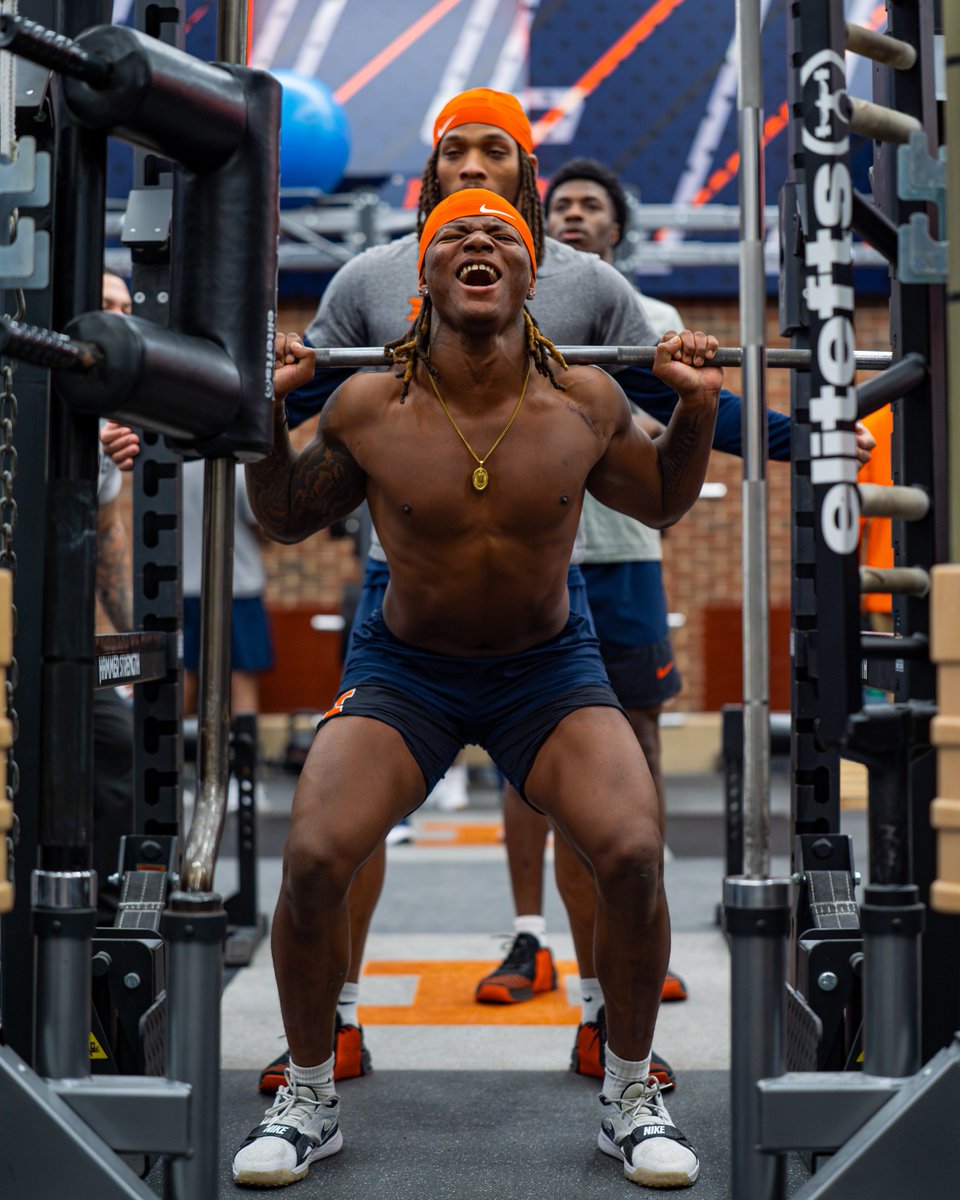 Illinois Football tweet media