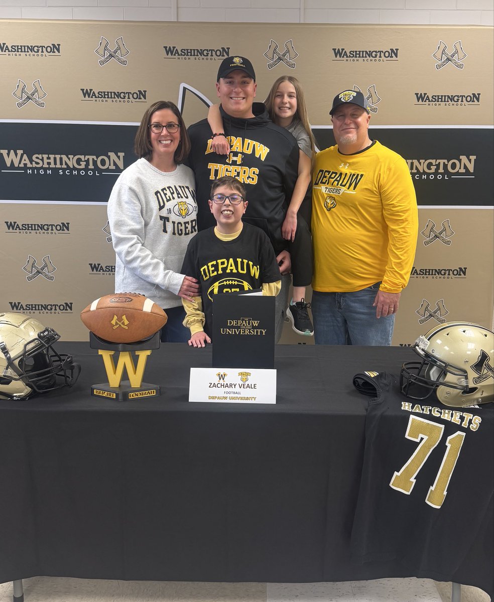 Zachary Veale tweet media