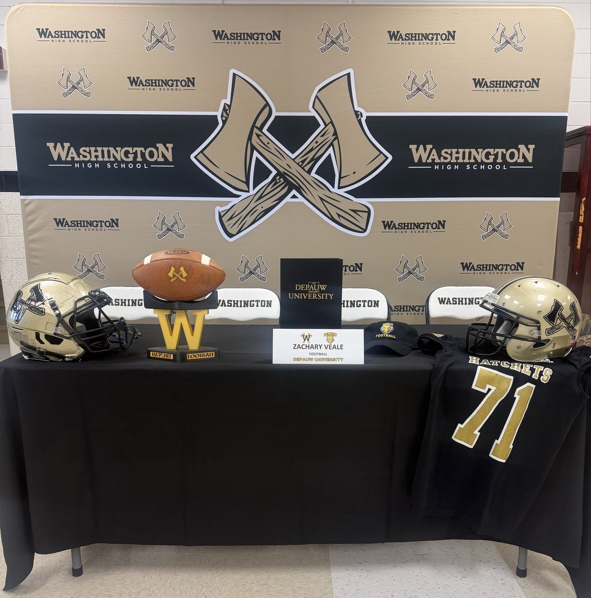 Zachary Veale tweet media