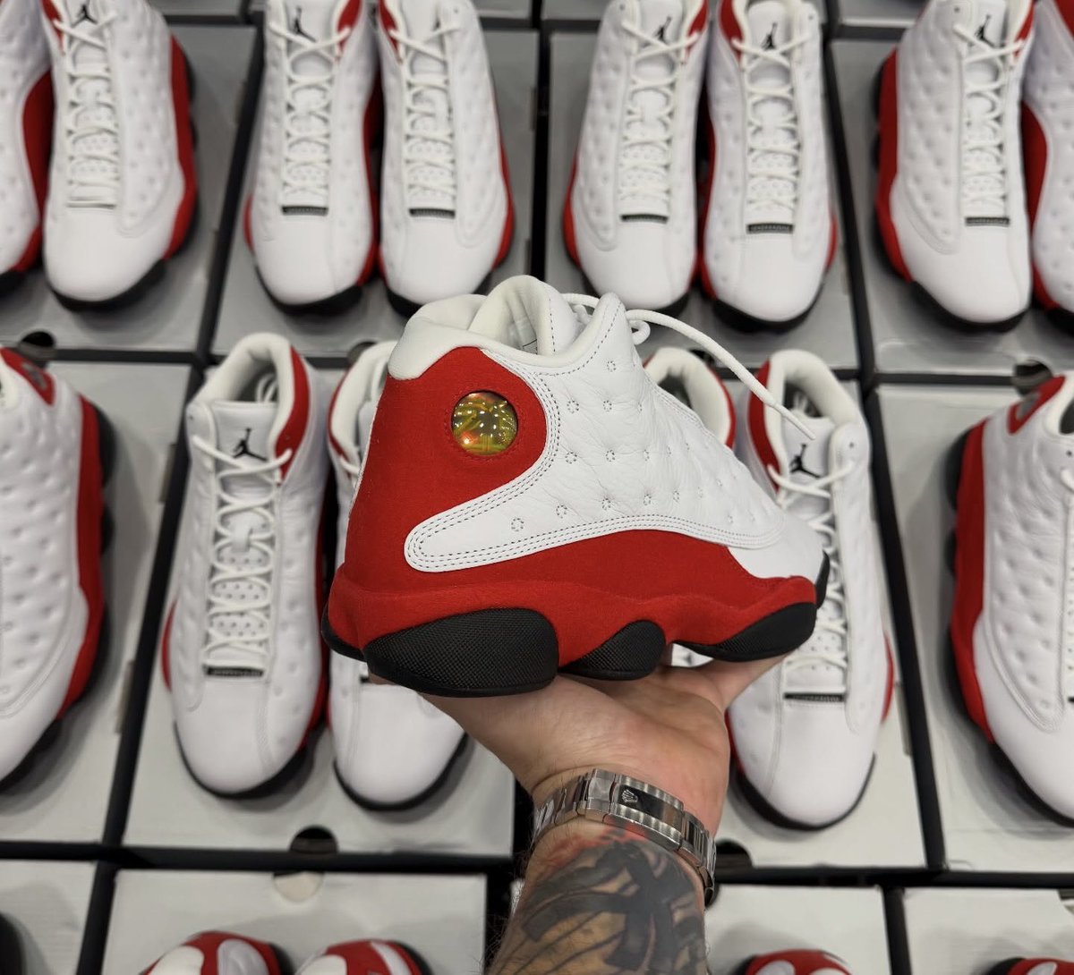 insanesneaker's tweet photo. Air Jordan 13 “Chicago” drops Next Month 🔴 https://t.co/qFFBWWR9qR