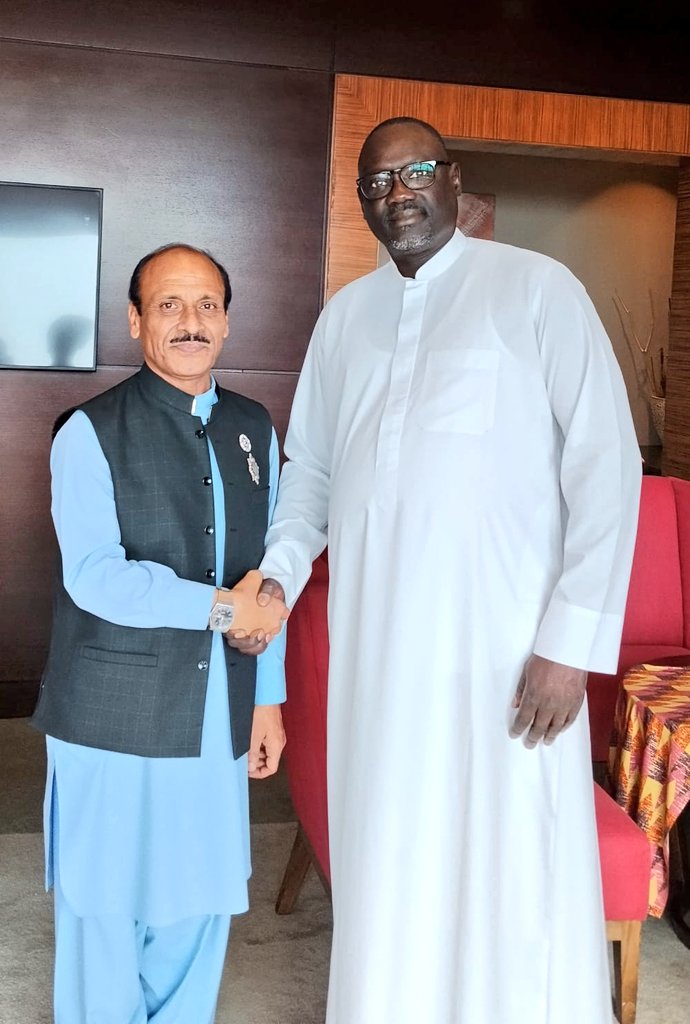 IHRC Chief in meeting with Excellency Ambassador Serigne A MBacke, IHRC Special Envoy for African Union.

Both discussed the matter of common interests,  Senegal Business Forum at Dubai and Dakar under the patronage of Senegalese President,