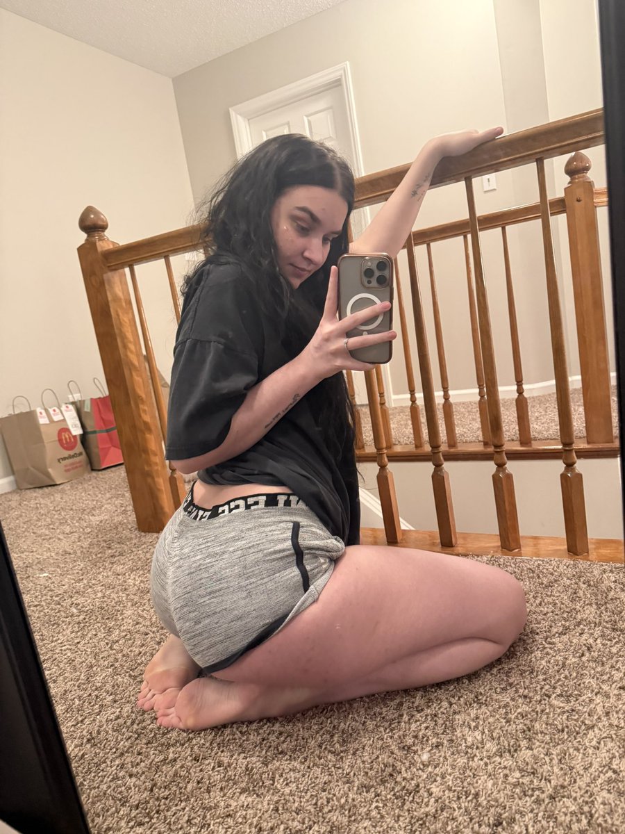 Katie tweet media