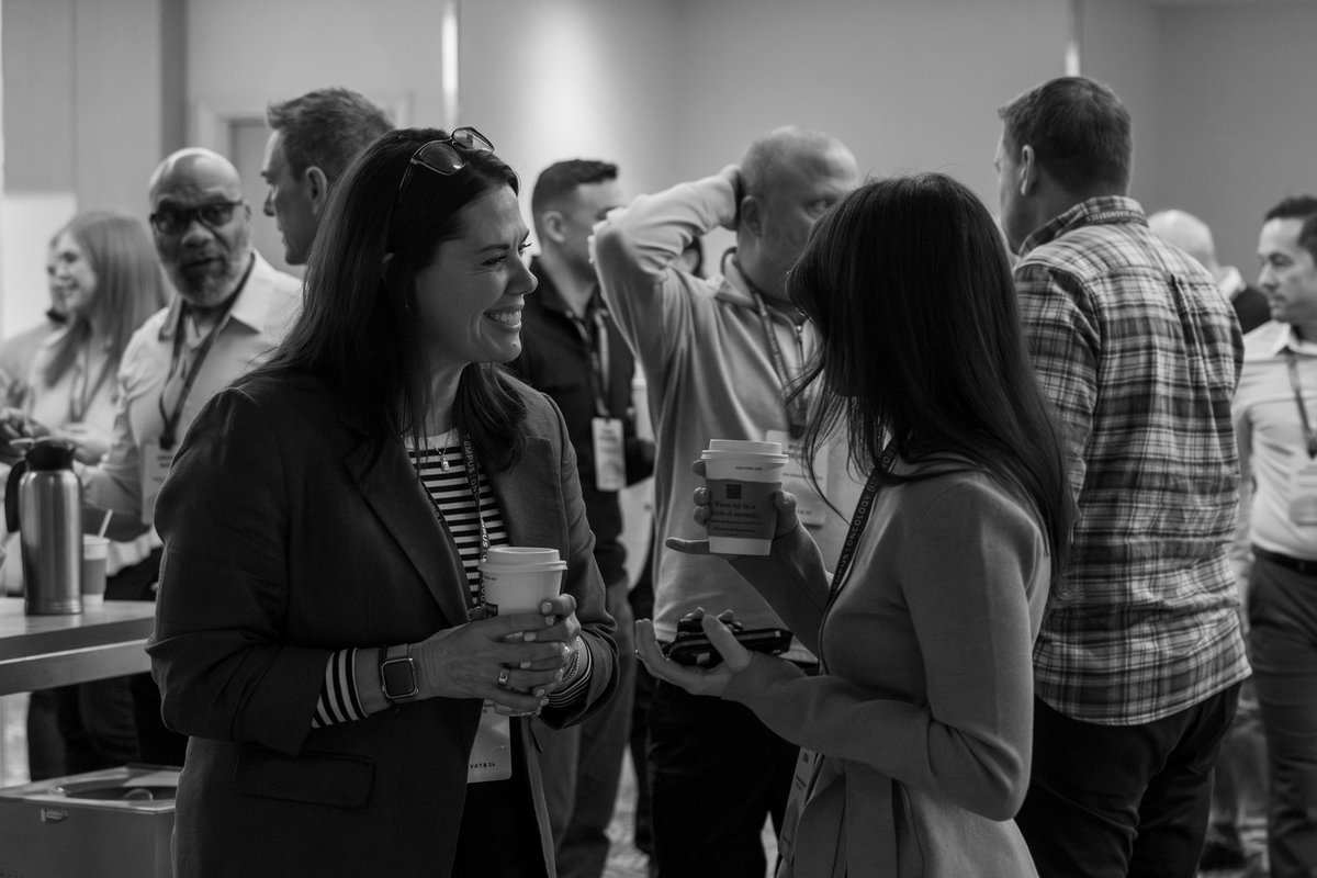 TempusAI's tweet photo. That’s a wrap on #Elevate26: our Global Sales Meeting 🚀 Four days of impactful collaboration, educational sessions, and meaningful reflection on how we’re advancing precision medicine, strengthening partnerships, and driving real-world impact.