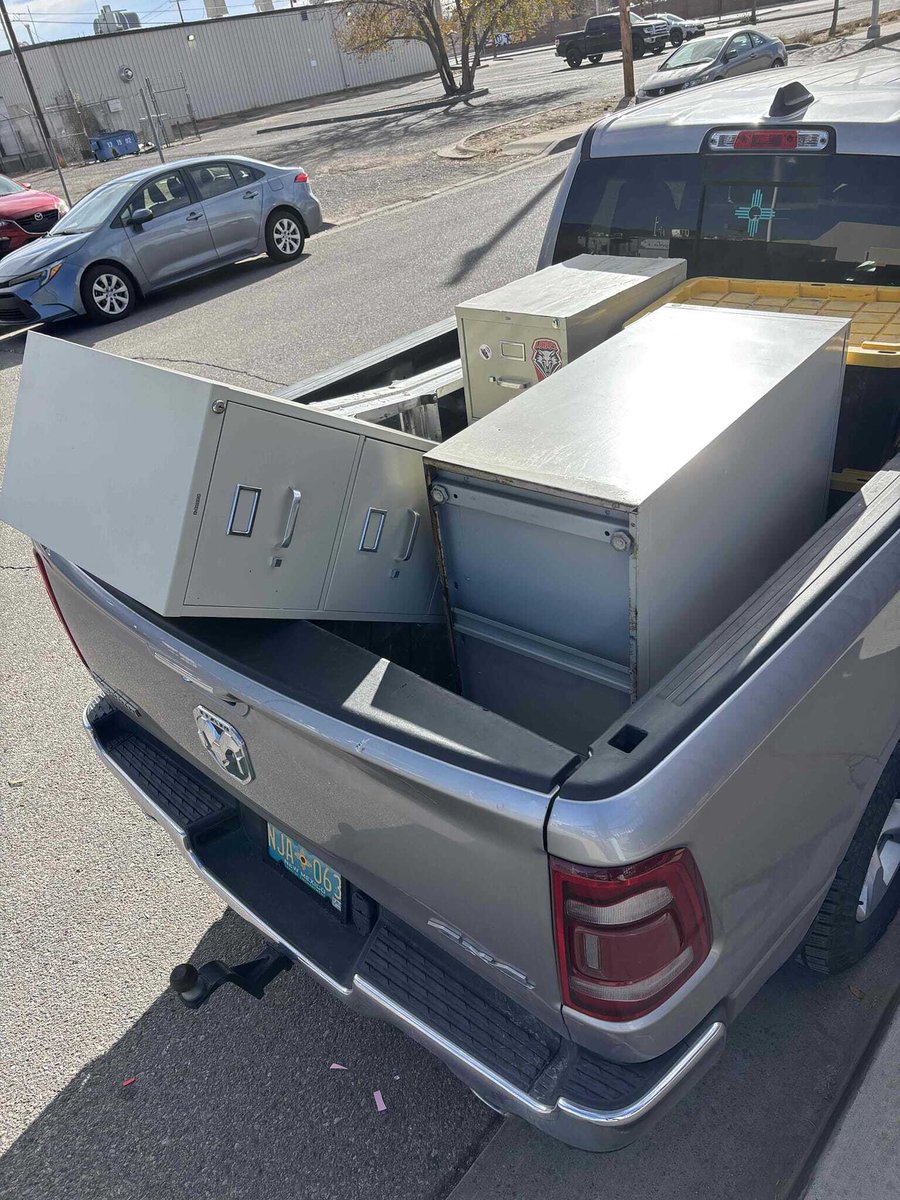 AceHandymanABQ's tweet photo. Need some furniture taken out of your space or even some projects that need to be done but don't want to deal with the clean up? Book with us we are sure to leave your space looking better then when we started the project! #AceHandymanervices #AlbuquerqueNM https://t.co/GEj2cqf2t7