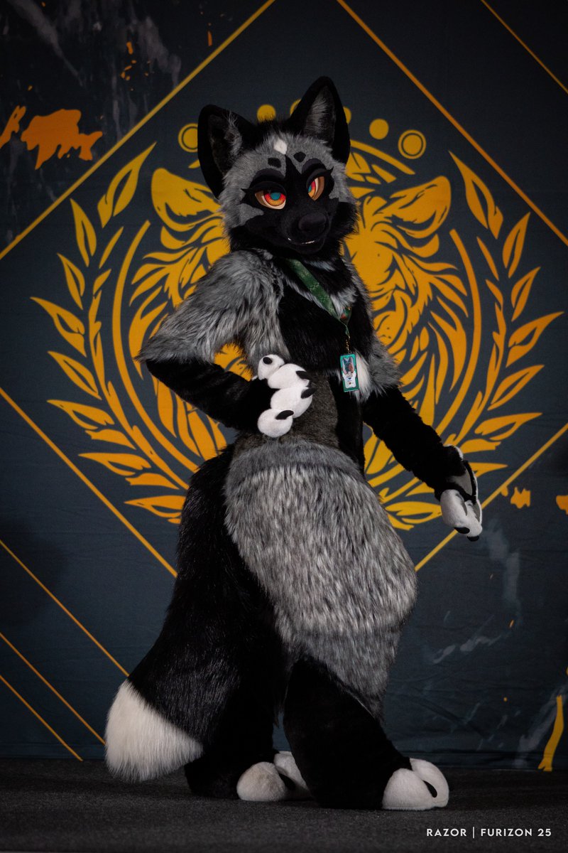 #FursuitFriday